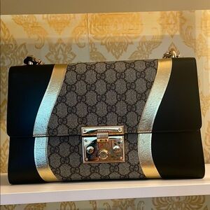 Gucci Black and Gold Shoulder Bag with Iconic Design